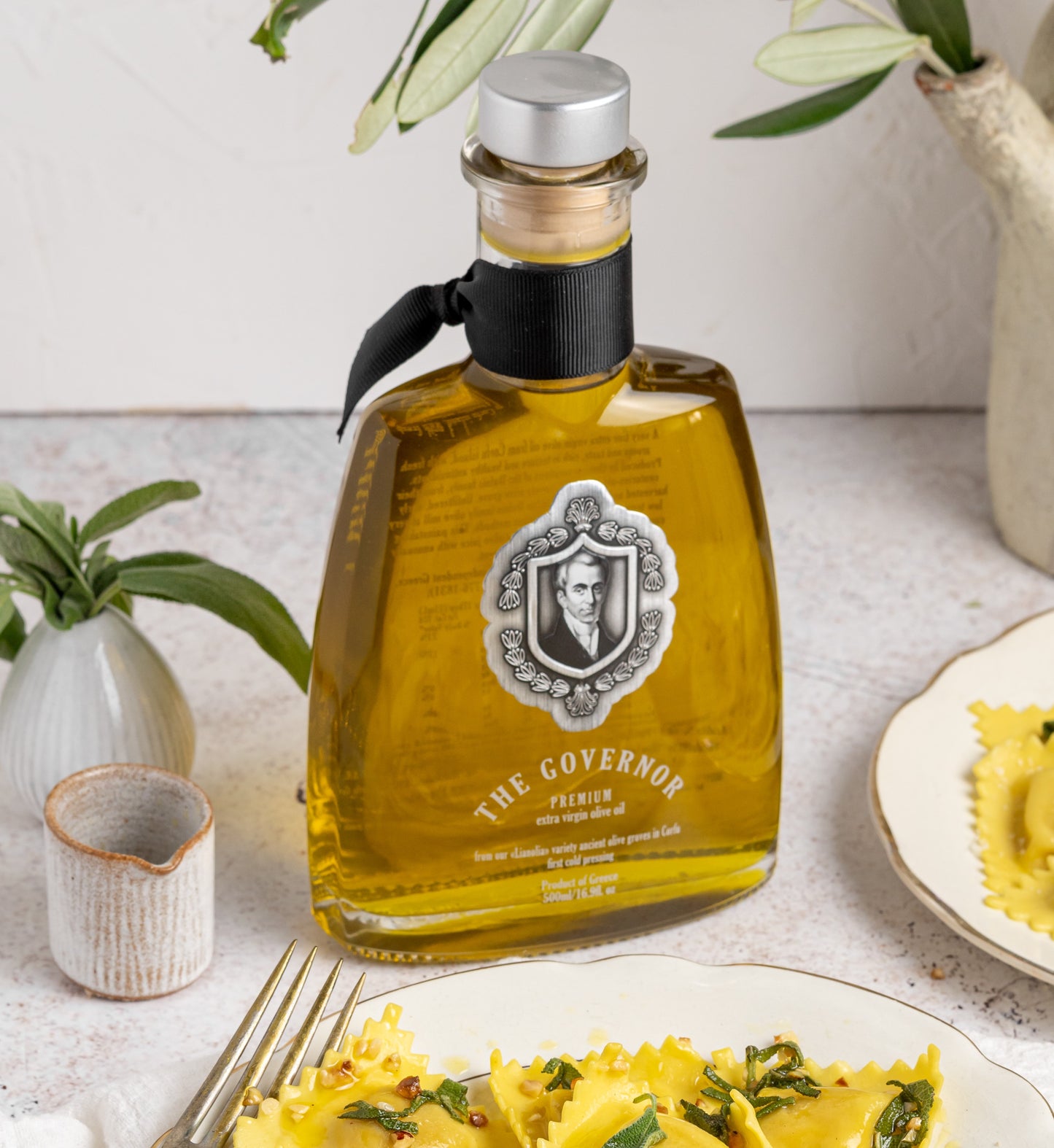 Oleocanthal-rich extra virgin olive oil drizzled as a finishing oil
